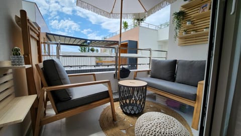 Balcony/Terrace, Balcony/Terrace