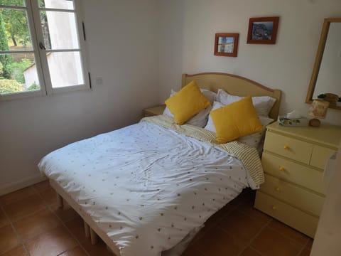 PROVENÇAL HOUSE IN FAYENCE with POOL & INDOOR SPA House in Fayence