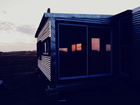 Property building, Day