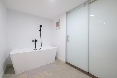 Hot Tub, Bathroom, Bath