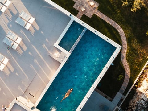 Pool view, Swimming pool