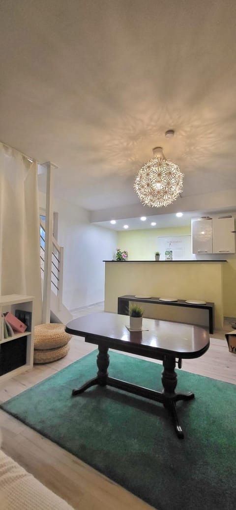 Lounge or bar