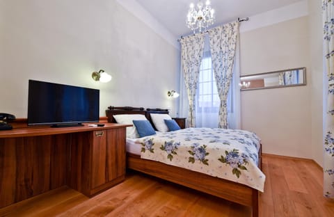 Decorative detail, Bedroom