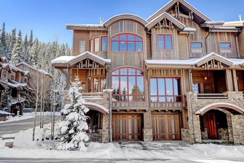 Property building, Day, Natural landscape, Winter