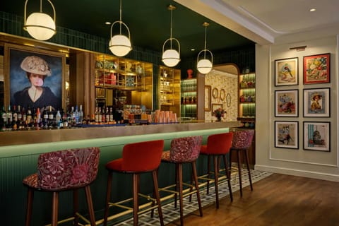 Lounge or bar