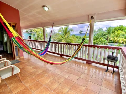 Mountain View Family Home In Town with King Suite and Midterm Available House in San Ignacio