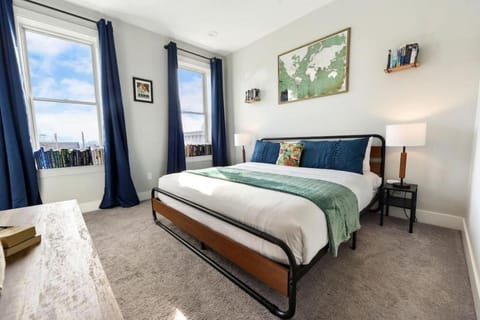 HostWise Stays - The Alpine - Family Friendly, Great Area, 3BR Home House in Pittsburgh