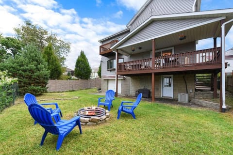 HostWise Stays - The Cielo - Ohio River Views! House in Pittsburgh