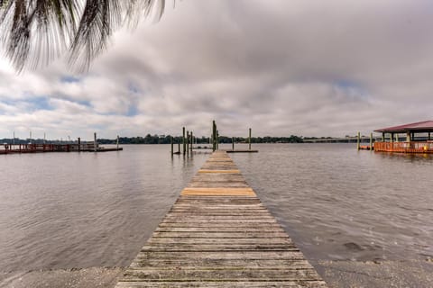 Jacksonville Vacation Home with Trout River Access House in Jacksonville