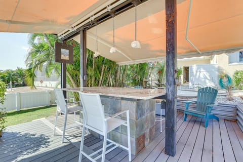 Pet-Friendly Waterfront Home with Pool! House in Port Charlotte