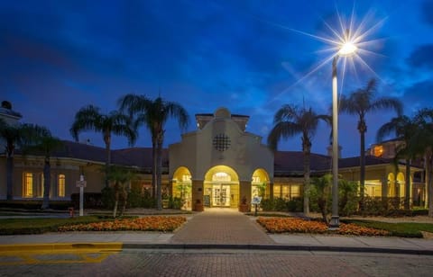 Apartment at Vista Cay Resort Apartment in Highlands Reserve