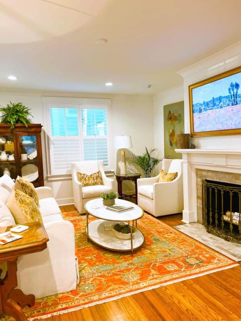 The Eakes House on South 8th House in Oxford