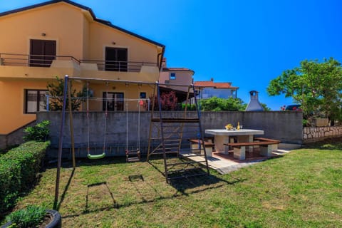 Patio, Children play ground, Balcony/Terrace