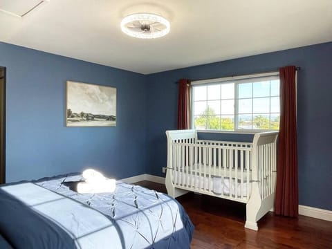 839-Sunnyvale Great location 2Br/2Bth unit/Kingbed House in Sunnyvale