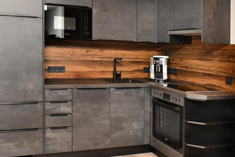 Coffee/tea facilities, Kitchen or kitchenette