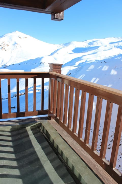 Skiing, View (from property/room), Balcony/Terrace, Balcony/Terrace, Landmark view, Mountain view