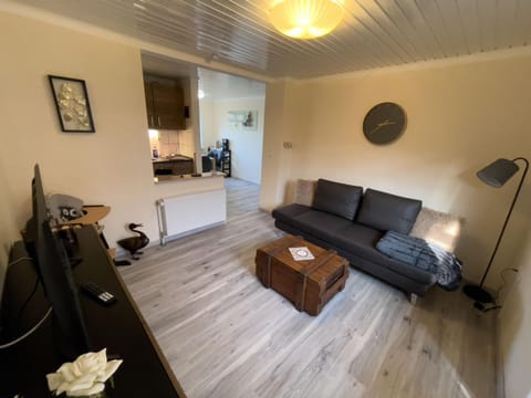 Kleiner Hookie in Hooksiel mit Hund House in Wilhelmshaven