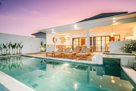 Living room, Seating area, Pool view, Swimming pool, sunbed