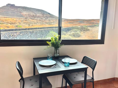 Natural landscape, Dining area, Mountain view