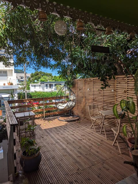 Property building, Balcony/Terrace