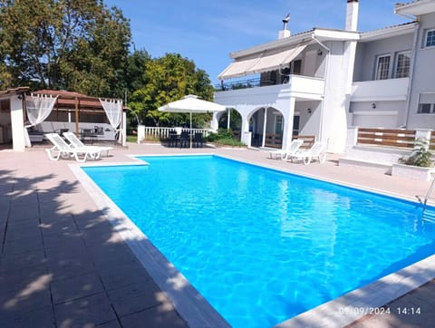 TERRA LUXURY HOME Apartment in Decentralized Administration of Macedonia and Thrace