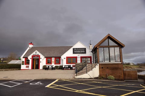 The Waters Edge Hotel Hotel in County Donegal