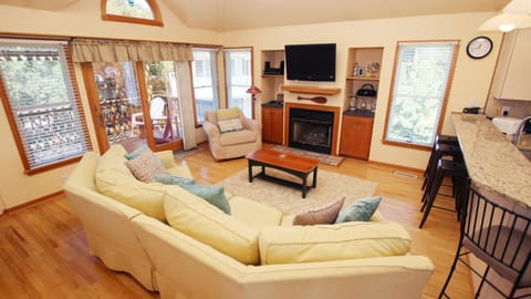 Soundside, Sun Room, Yard, Community Amenities, VOH39, Her Hopes and Dreams House in Corolla