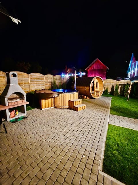 Garden, Evening entertainment, Garden view, Pool view