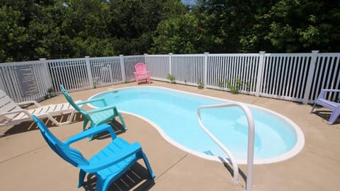 Oceanside, Private Pool, Hot Tub, Screened Porch, WC940, Whalin House in Corolla