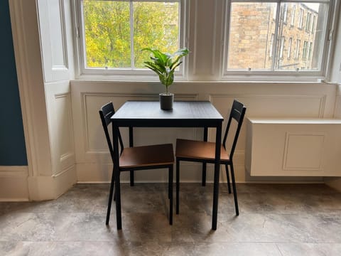 Cozy Studio Apartment of Glasgows West End Apartment in Glasgow
