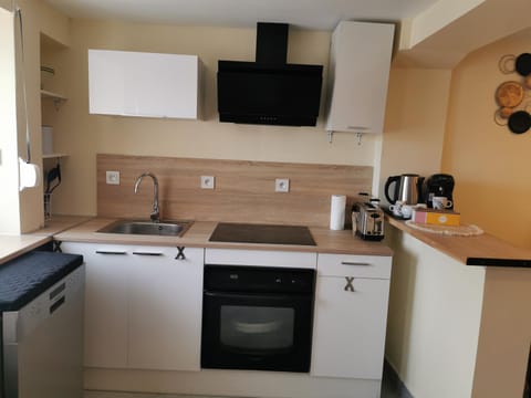 Logement entier à 20mn du château de Fontainebleau Apartment in Île-de-France