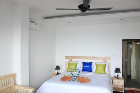 Alur Beach Homestay Vacation rental in Abang