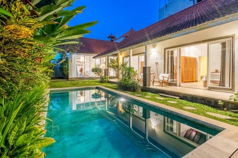 Property building, Patio, Night, Garden, Balcony/Terrace, Garden view, Pool view, Swimming pool