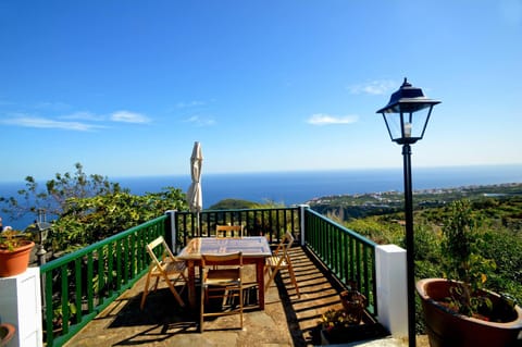 Nearby landmark, Natural landscape, Summer, View (from property/room), Balcony/Terrace, Sea view