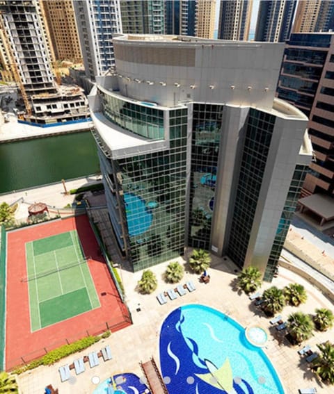 Property building, Day, Bird's eye view, Tennis court, Pool view, Swimming pool, sunbed