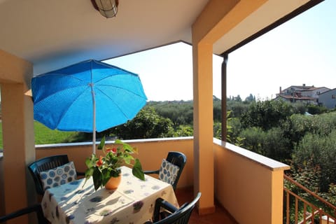 ALMA A4 Apartment in Novigrad