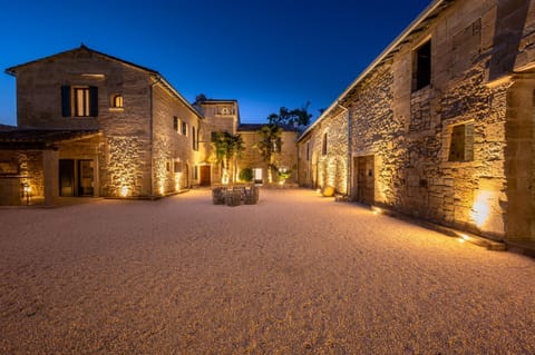 Property building, Night