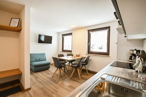 TV and multimedia, Kitchen or kitchenette, Living room, Seating area, Dining area, minibar