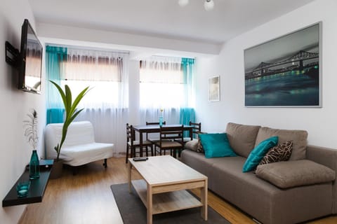 Living room, Photo of the whole room, bunk bed