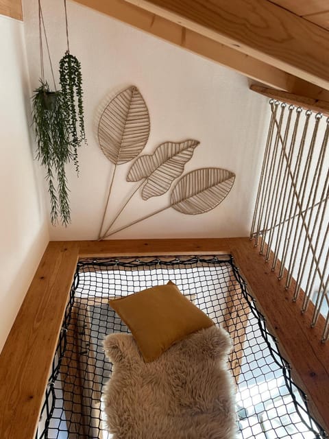 Bed, Photo of the whole room, Seating area, Bedroom