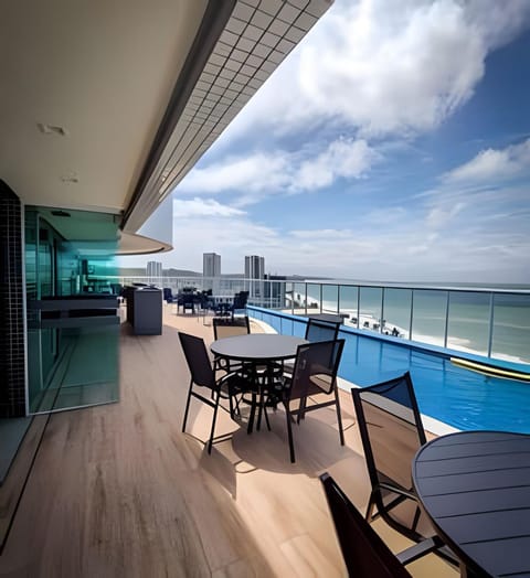 City view, Pool view, Sea view, Swimming pool