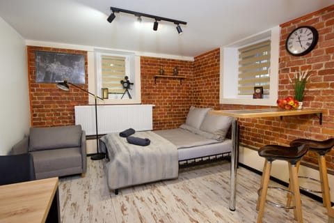 Living room, Photo of the whole room, Dining area, towels