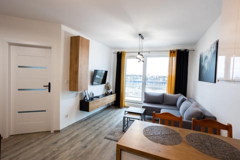 Living room, Evening entertainment