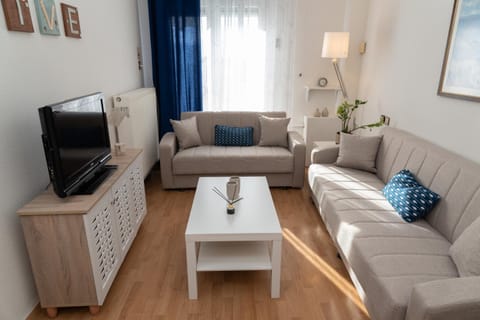 Communal lounge/ TV room, Seating area