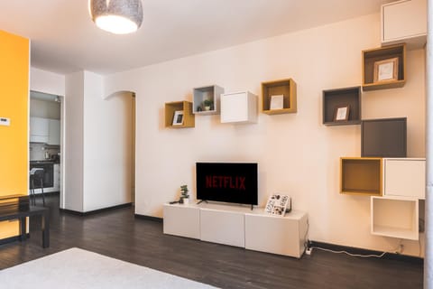 TV and multimedia, Evening entertainment