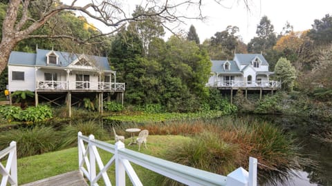 Property building, Lake view