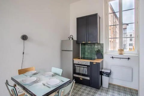 Appartement 2 chambres, calme garanti Apartment in Lyon