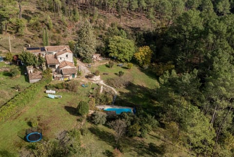 Property building, Bird's eye view, Swimming pool