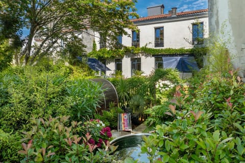 Property building, Garden, Hot Tub, Sauna, View (from property/room), Spa and wellness centre/facilities, Open Air Bath
