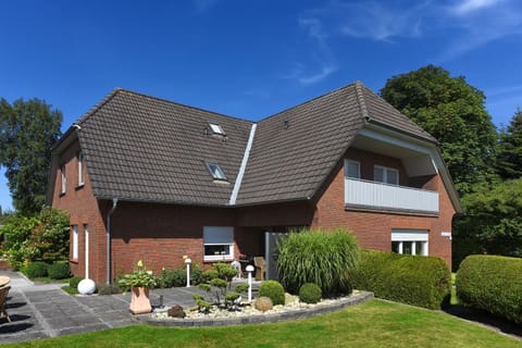 Property building, Garden, Garden view